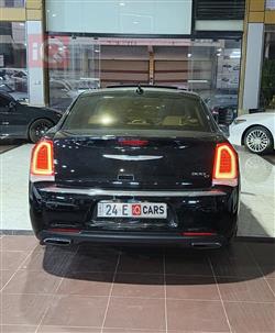 كرايسلر 300